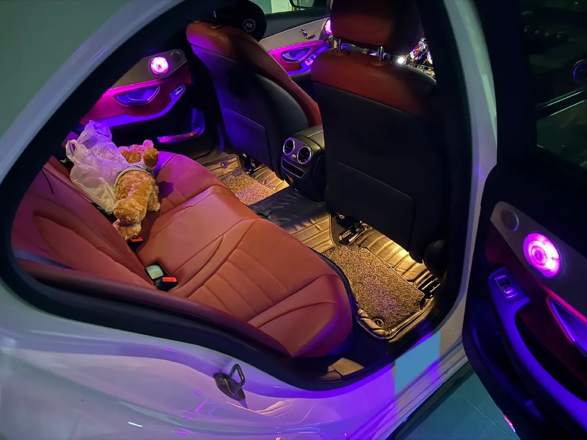 2020 Mercedes-Benz C Class 1.5T 184HP L4 9AT,autocango,china used car exporter,china ev exporter,chinese used car exporter,chinese used ev exporter