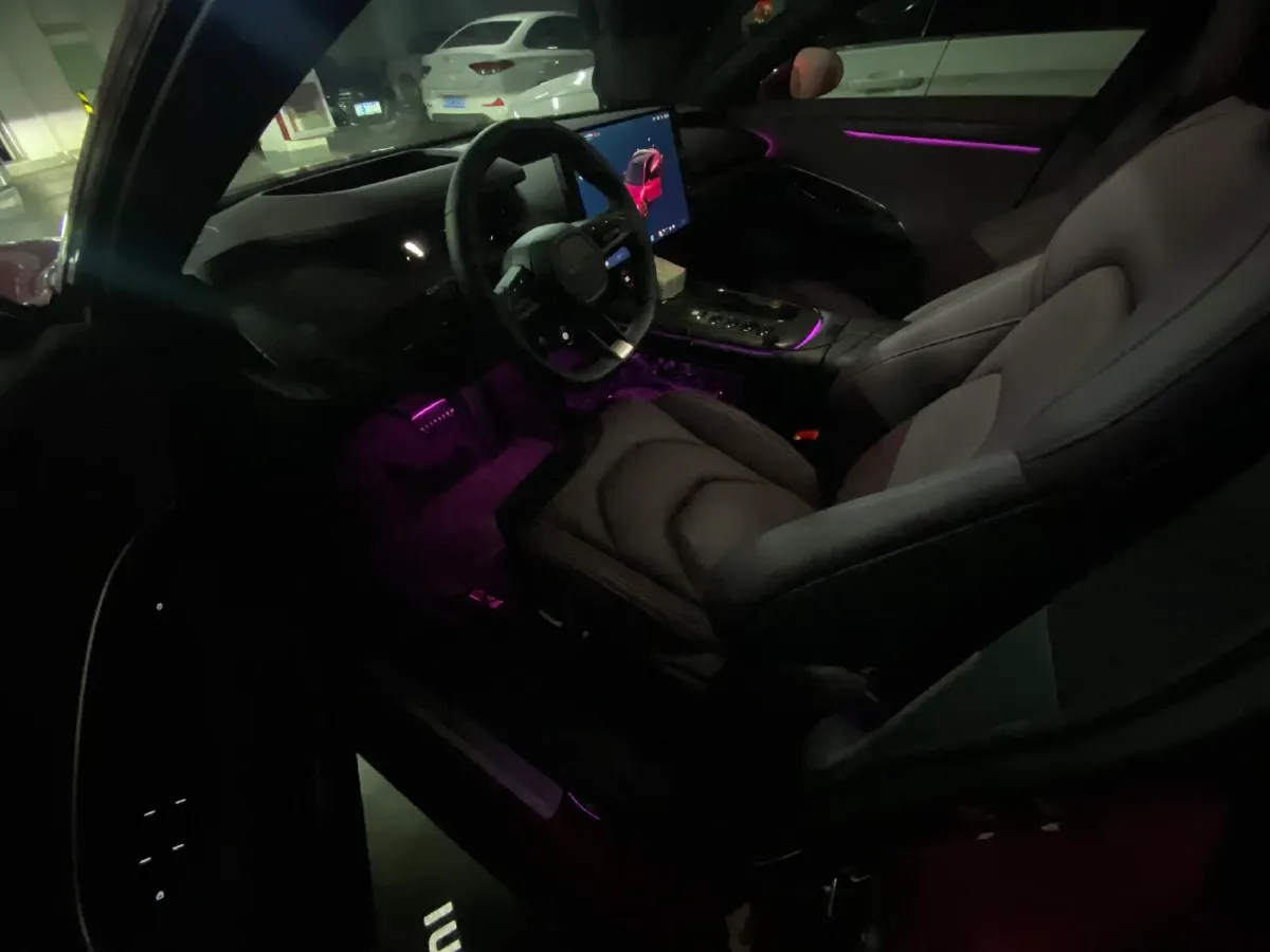 2024 MI SU7 BEV 101KWH,autocango,china used car exporter,china ev exporter,chinese used car exporter,chinese used ev exporter