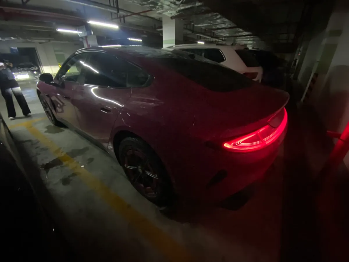 2024 MI SU7 BEV 101KWH,autocango,china used car exporter,china ev exporter,chinese used car exporter,chinese used ev exporter