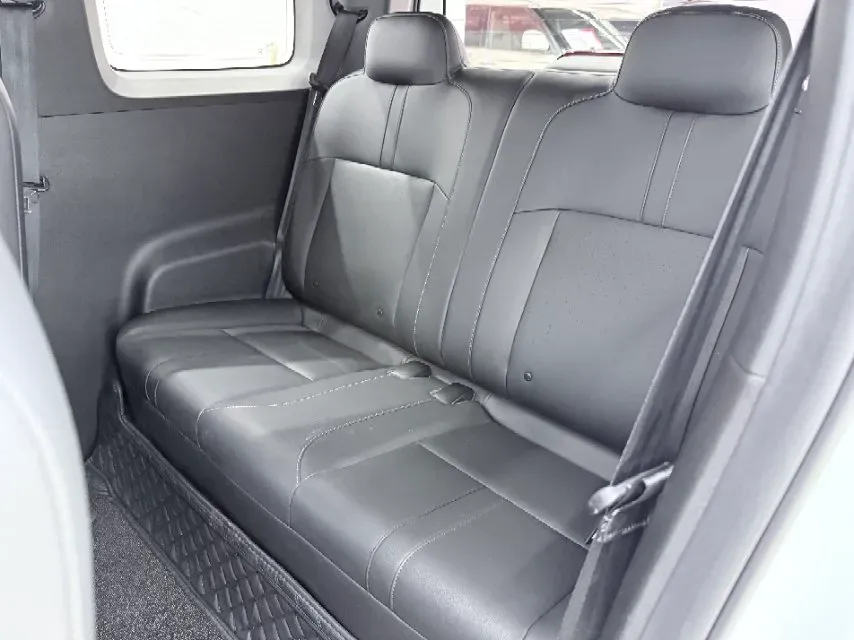 2023 BaoJun Yep BEV 28.1KWH,autocango,china used car exporter,china ev exporter,chinese used car exporter,chinese used ev exporter