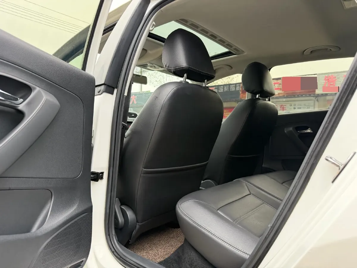 2016 Volkswagen Polo 1.6L 110HP L4 6AT,autocango,china used car exporter,china ev exporter,chinese used car exporter,chinese used ev exporter