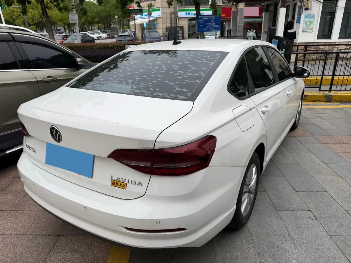 2021 Volkswagen Lavida 1.5L 113HP L4 6AT,autocango,china used car exporter,china ev exporter,chinese used car exporter,chinese used ev exporter