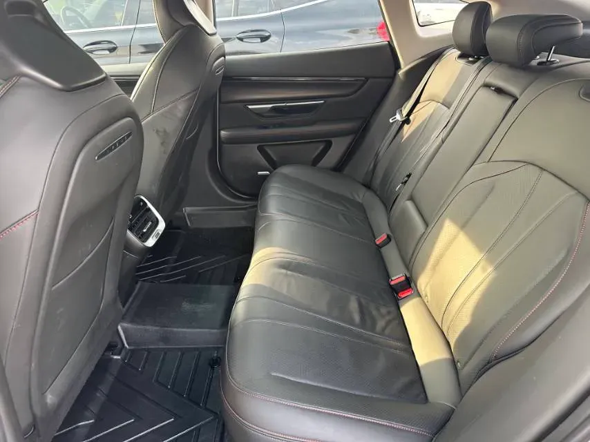 2022 Volkswagen Tiguan X 2.0T 220HP L4 7DCT,autocango,china used car exporter,china ev exporter,chinese used car exporter,chinese used ev exporter