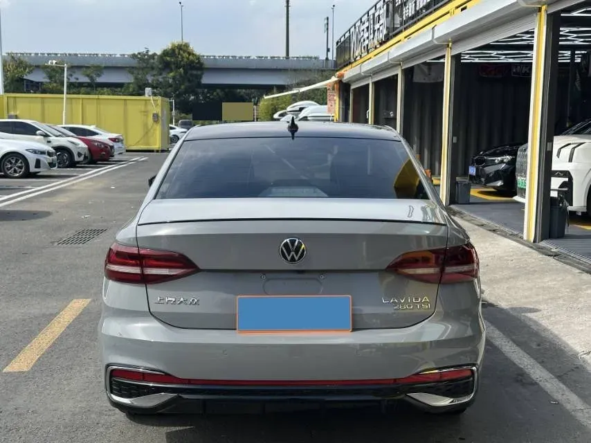 2023 Volkswagen Lavida 1.4T 150HP L4 7DCT,autocango,china used car exporter,china ev exporter,chinese used car exporter,chinese used ev exporter