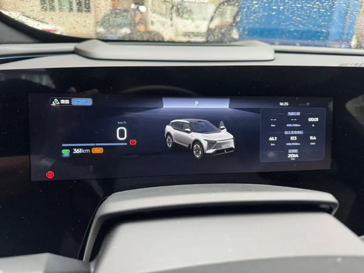 2023 HiPhi Y BEV 76.6KWH,autocango,china used car exporter,china ev exporter,chinese used car exporter,chinese used ev exporter