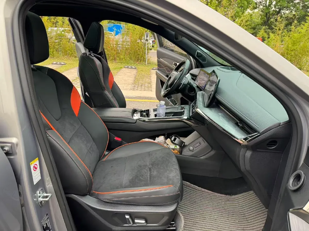 2022 Haval H9 2.0T 224HP L4 8AT,autocango,china used car exporter,china ev exporter,chinese used car exporter,chinese used ev exporter