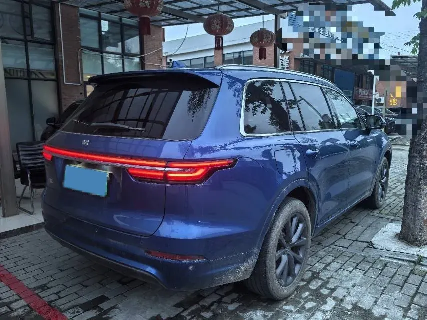 2020 Li ONE Range Extended 131HP REEV 40.5KWH,autocango,china used car exporter,china ev exporter,chinese used car exporter,chinese used ev exporter