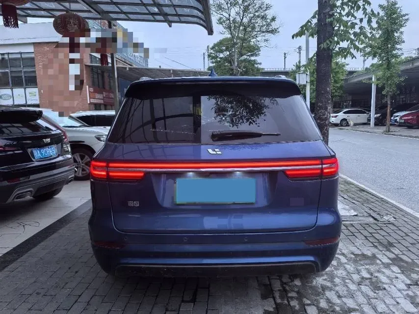2020 Li ONE Range Extended 131HP REEV 40.5KWH,autocango,china used car exporter,china ev exporter,chinese used car exporter,chinese used ev exporter