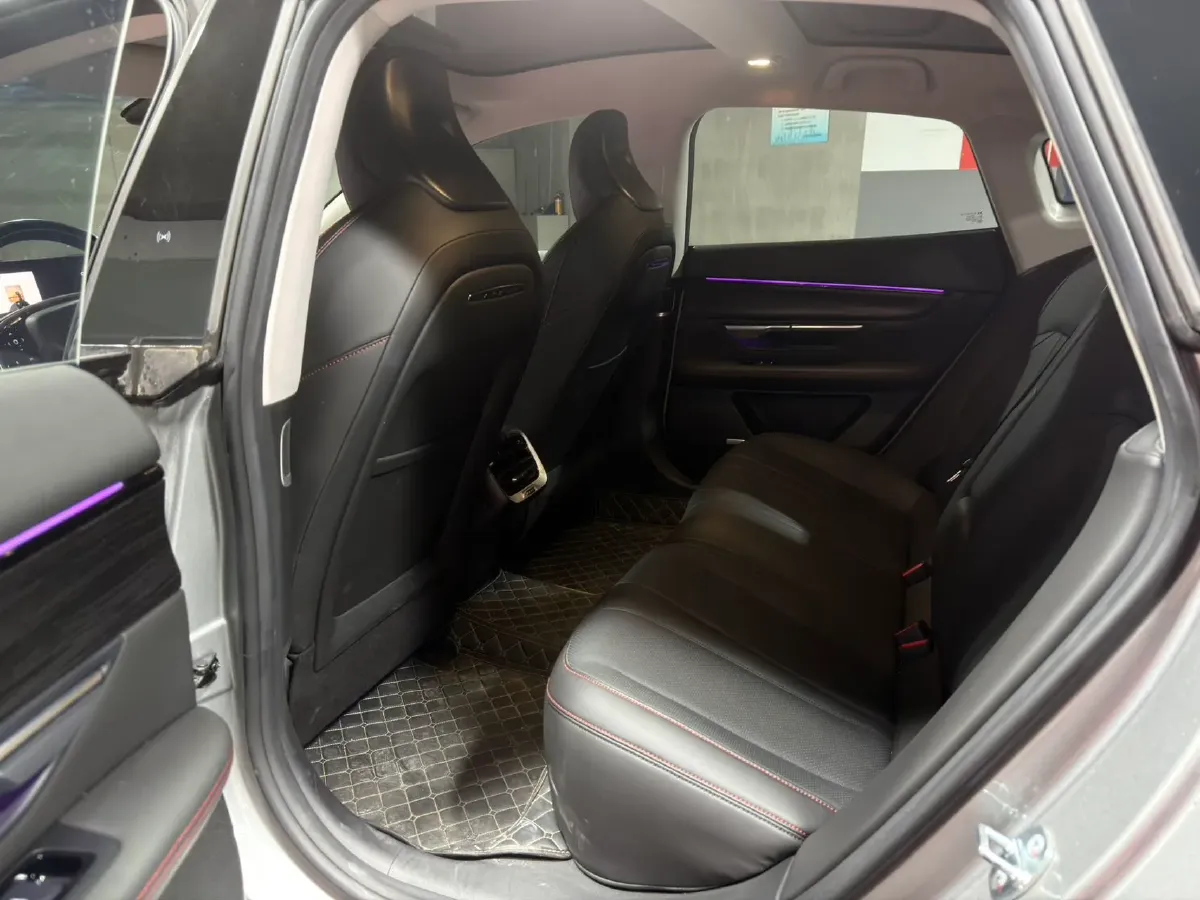 2023 Xpeng P7 BEV 70.8KWH,autocango,china used car exporter,china ev exporter,chinese used car exporter,chinese used ev exporter