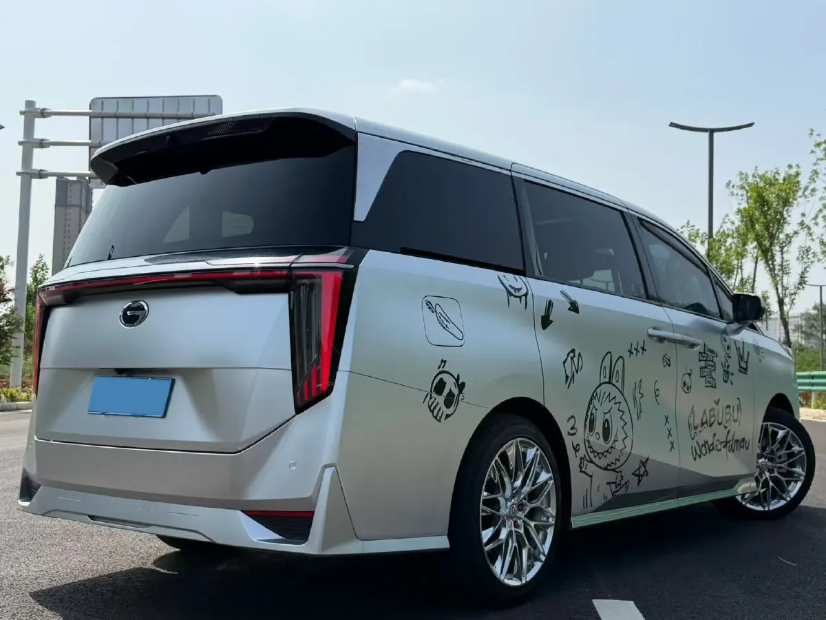 2023 GAC Trumpchi M8 2.0T 190HP L4 E-CVT Hybrid,autocango,china used car exporter,china ev exporter,chinese used car exporter,chinese used ev exporter