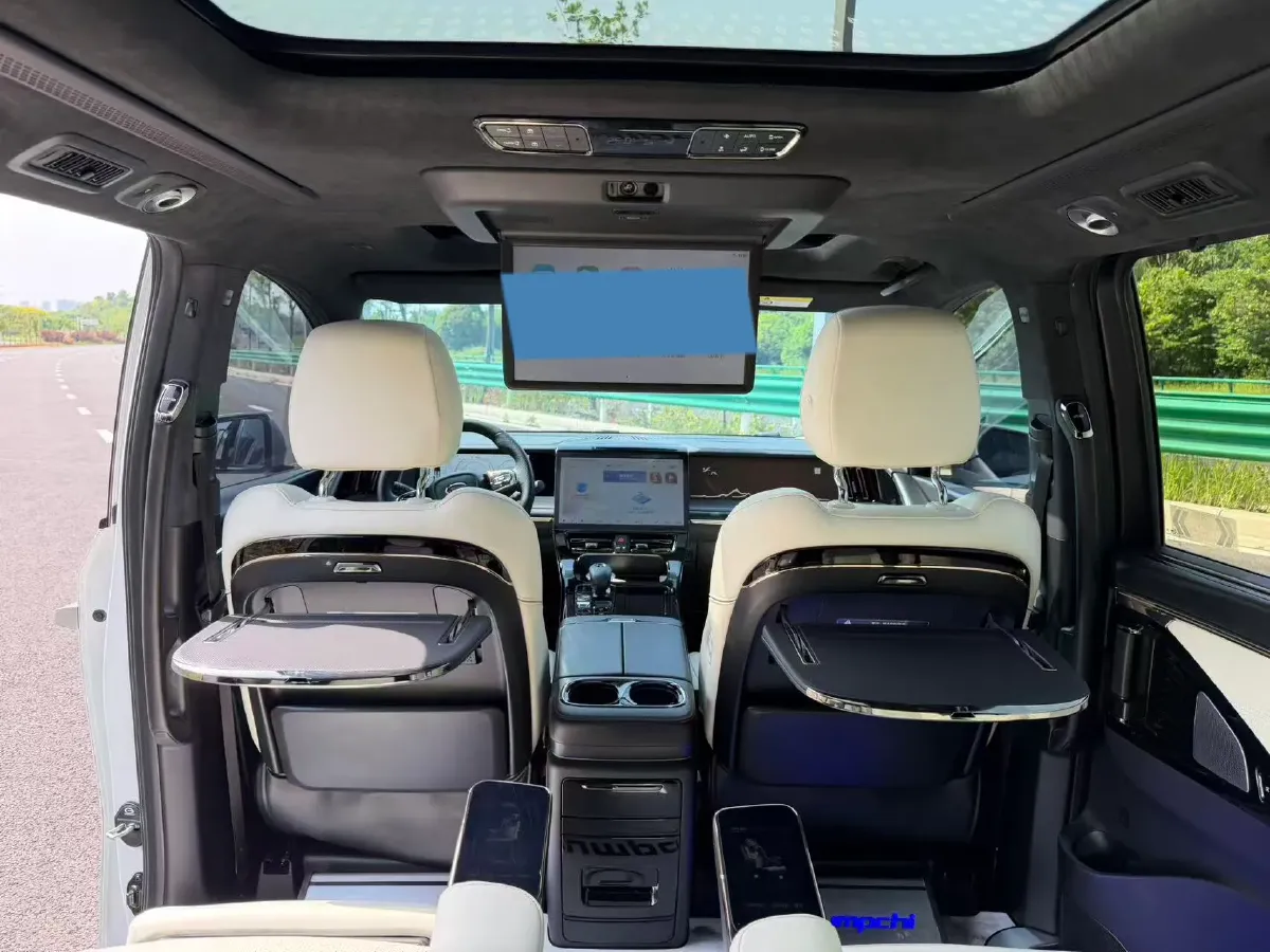 2023 GAC Trumpchi M8 2.0T 190HP L4 E-CVT Hybrid,autocango,china used car exporter,china ev exporter,chinese used car exporter,chinese used ev exporter