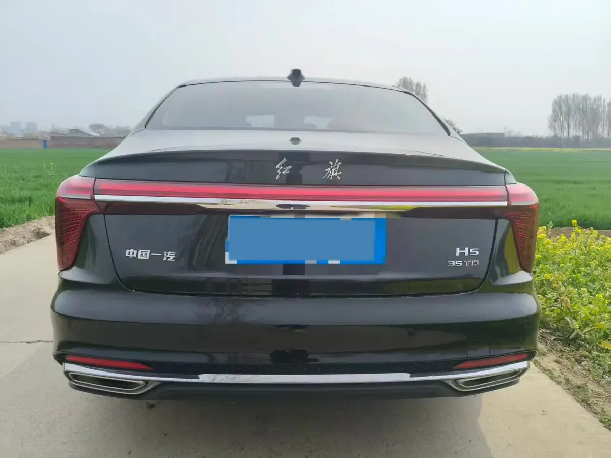 2025 HongQi H5 1.5T 169HP L4 7DCT,autocango,china used car exporter,china ev exporter,chinese used car exporter,chinese used ev exporter