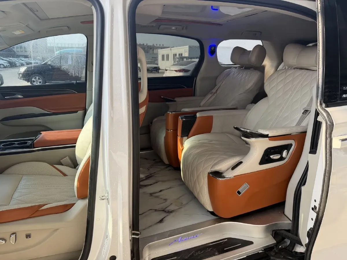 2018 Buick GL8 2.0T 260HP L4 6AT,autocango,china used car exporter,china ev exporter,chinese used car exporter,chinese used ev exporter