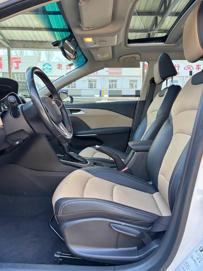 2021 Chevrolet Monza 1.5L 113HP L4 6AT,autocango,china used car exporter,china ev exporter,chinese used car exporter,chinese used ev exporter