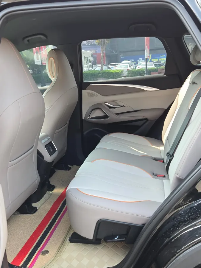 2024 BYD Song Pro 1.5L 110HP L4 E-CVT PHEV 12.9KWH,autocango,china used car exporter,china ev exporter,chinese used car exporter,chinese used ev exporter