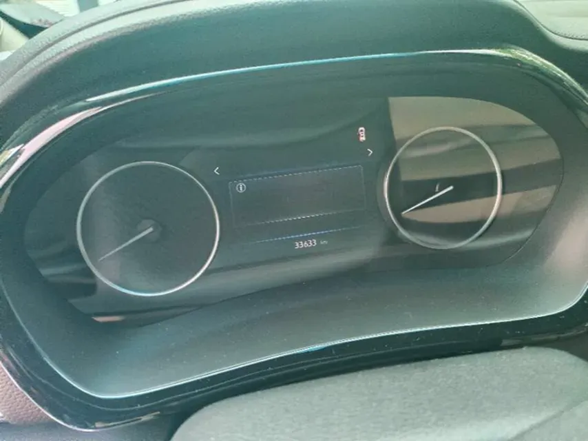 2023 Buick GL8 2.0T 237HP L4 9AT,autocango,china used car exporter,china ev exporter,chinese used car exporter,chinese used ev exporter