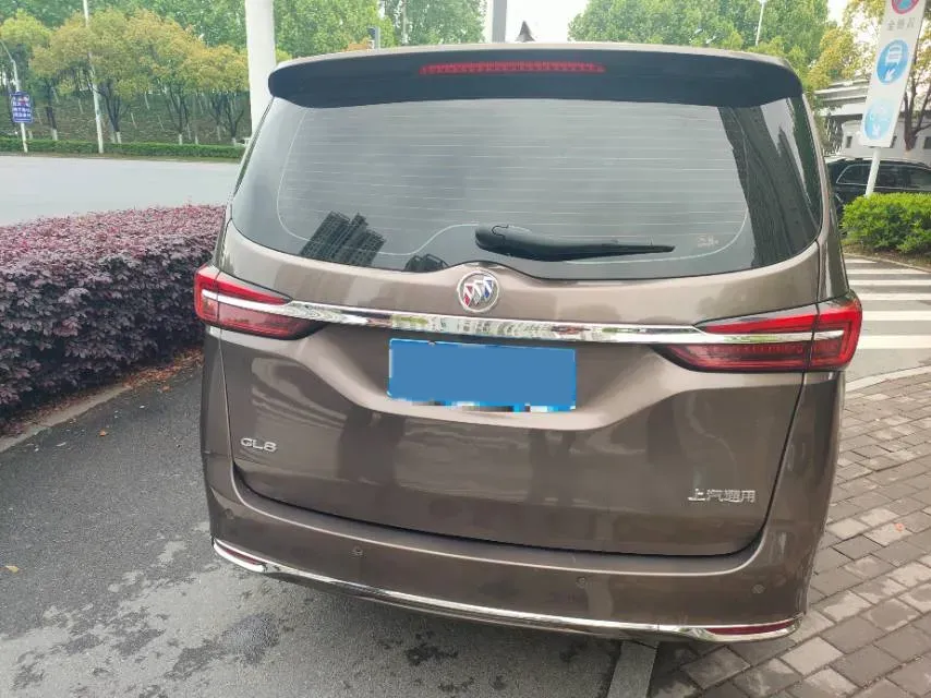 2023 Buick GL8 2.0T 237HP L4 9AT,autocango,china used car exporter,china ev exporter,chinese used car exporter,chinese used ev exporter