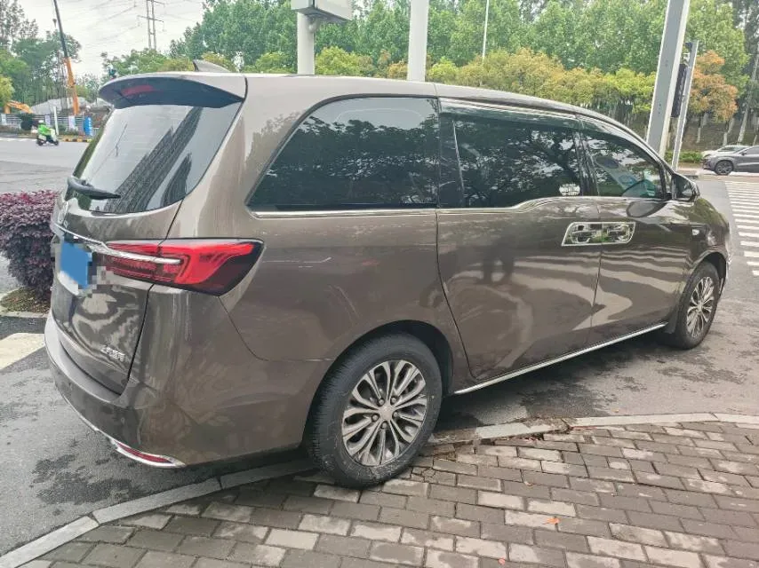 2023 Buick GL8 2.0T 237HP L4 9AT,autocango,china used car exporter,china ev exporter,chinese used car exporter,chinese used ev exporter