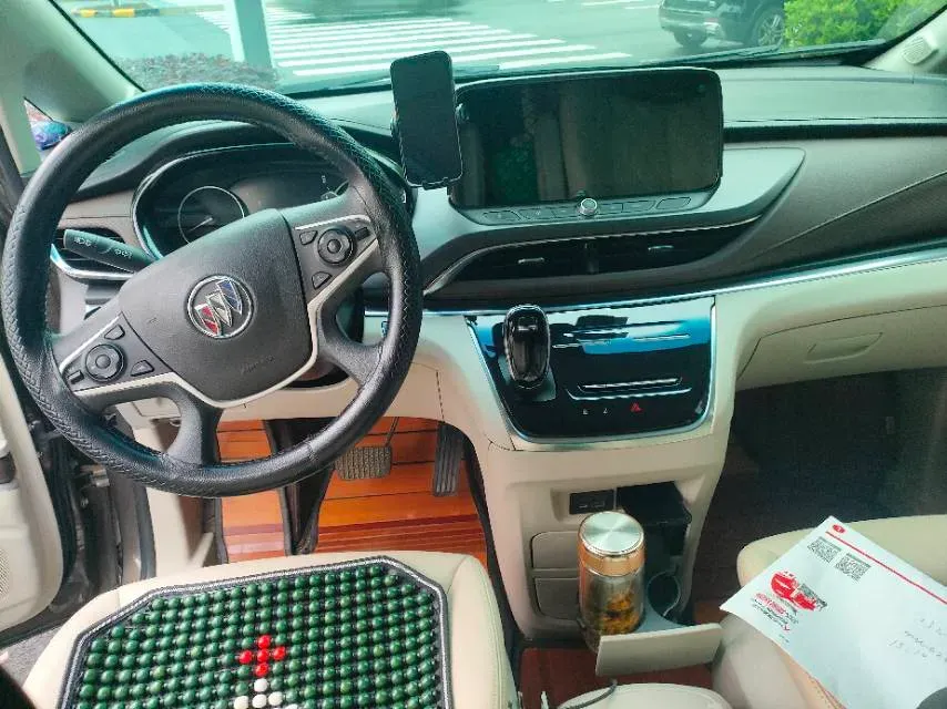 2023 Buick GL8 2.0T 237HP L4 9AT,autocango,china used car exporter,china ev exporter,chinese used car exporter,chinese used ev exporter