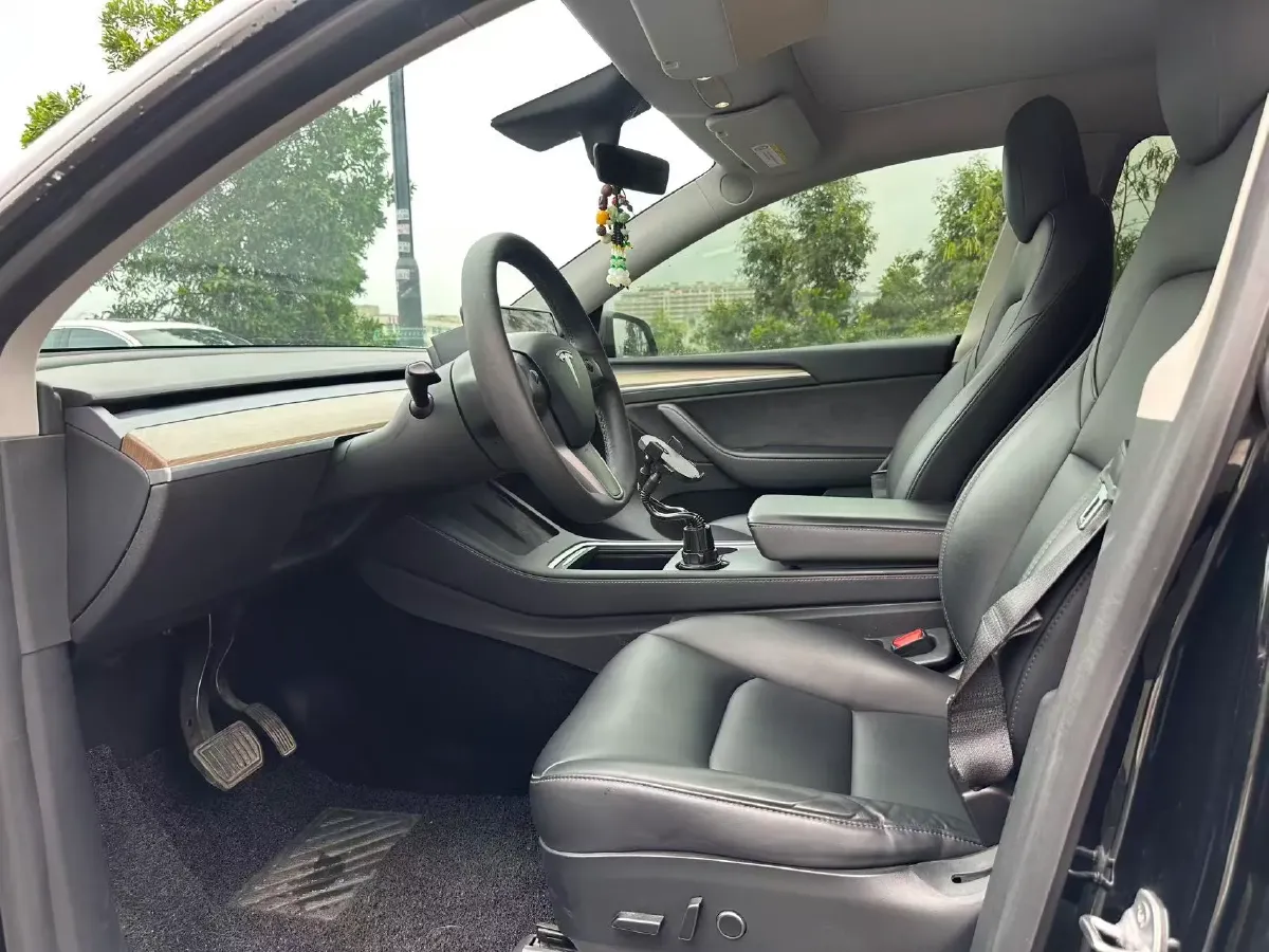 2021 Tesla Model Y BEV 76.8KWH,autocango,china used car exporter,china ev exporter,chinese used car exporter,chinese used ev exporter