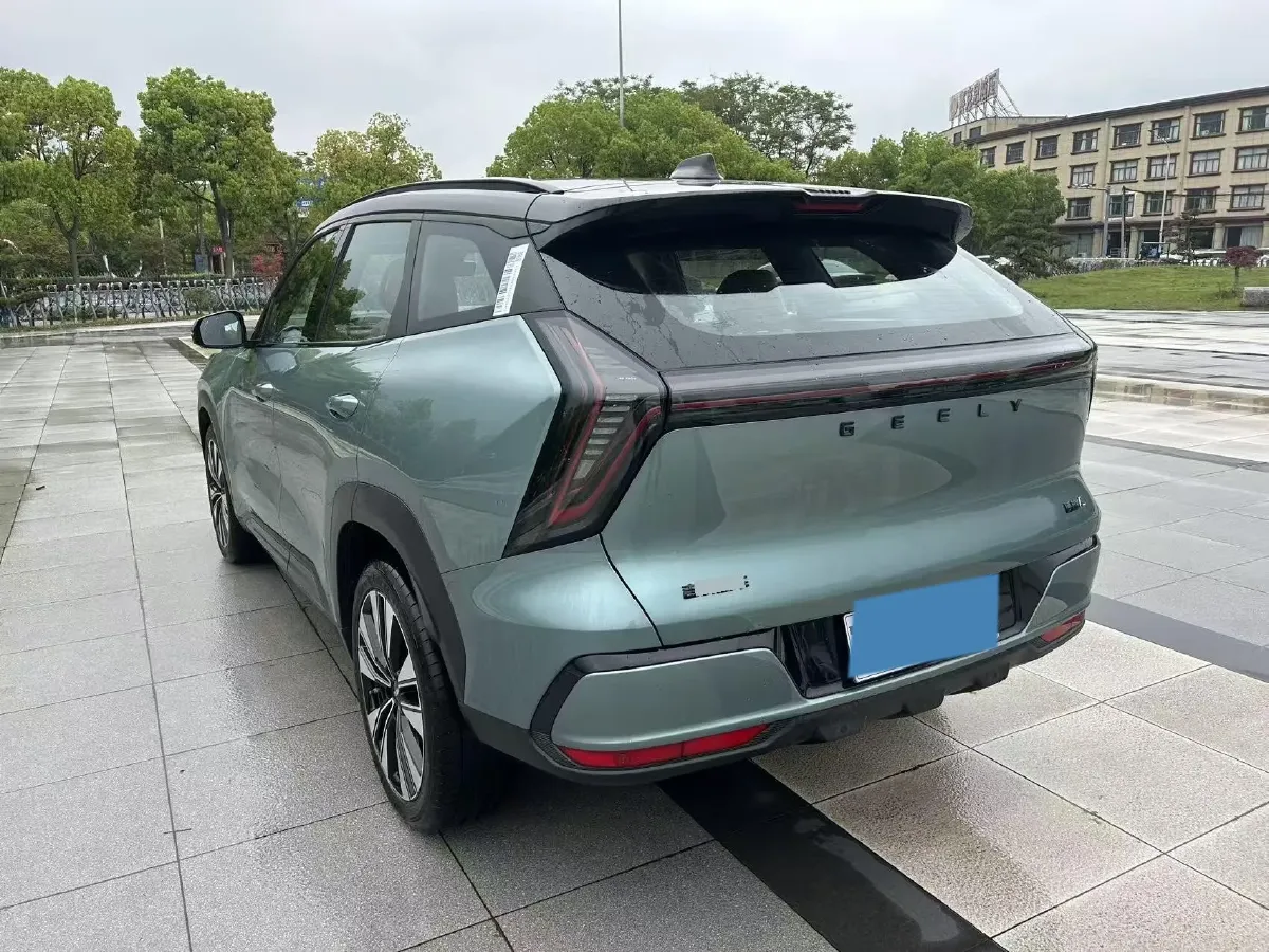 2025 Geely StarRay 1.5T 181HP L4 7DCT,autocango,china used car exporter,china ev exporter,chinese used car exporter,chinese used ev exporter