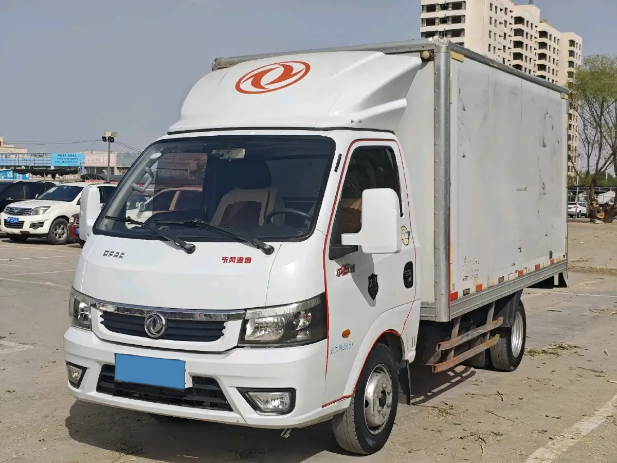 2017 DongFeng Forthing Joyear X5 1.6L 122HP L4 5MT,autocango,china used car exporter,china ev exporter,chinese used car exporter,chinese used ev exporter