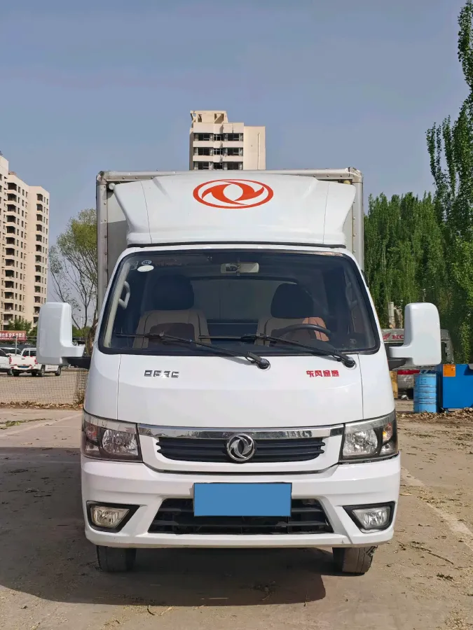 2017 DongFeng Forthing Joyear X5 1.6L 122HP L4 5MT,autocango,china used car exporter,china ev exporter,chinese used car exporter,chinese used ev exporter