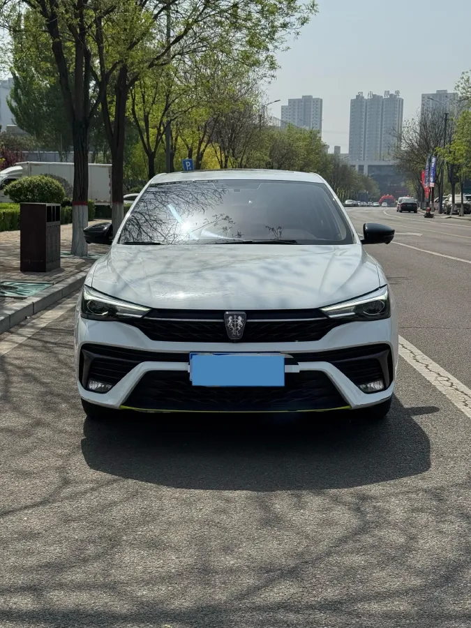 2021 Roewe i5 1.5L 120HP L4 CVT,autocango,china used car exporter,china ev exporter,chinese used car exporter,chinese used ev exporter