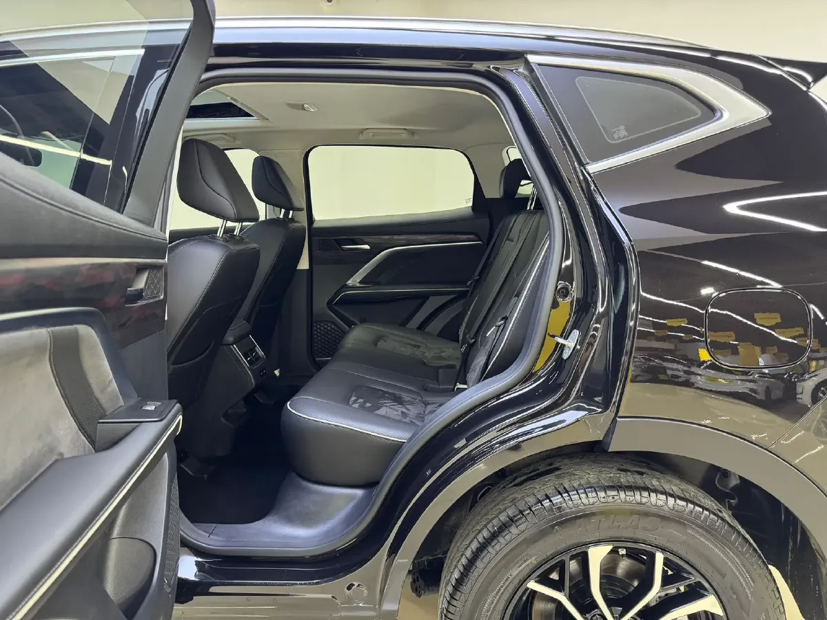 2023 Haval H6 1.5T 150HP L4 7DCT,autocango,china used car exporter,china ev exporter,chinese used car exporter,chinese used ev exporter