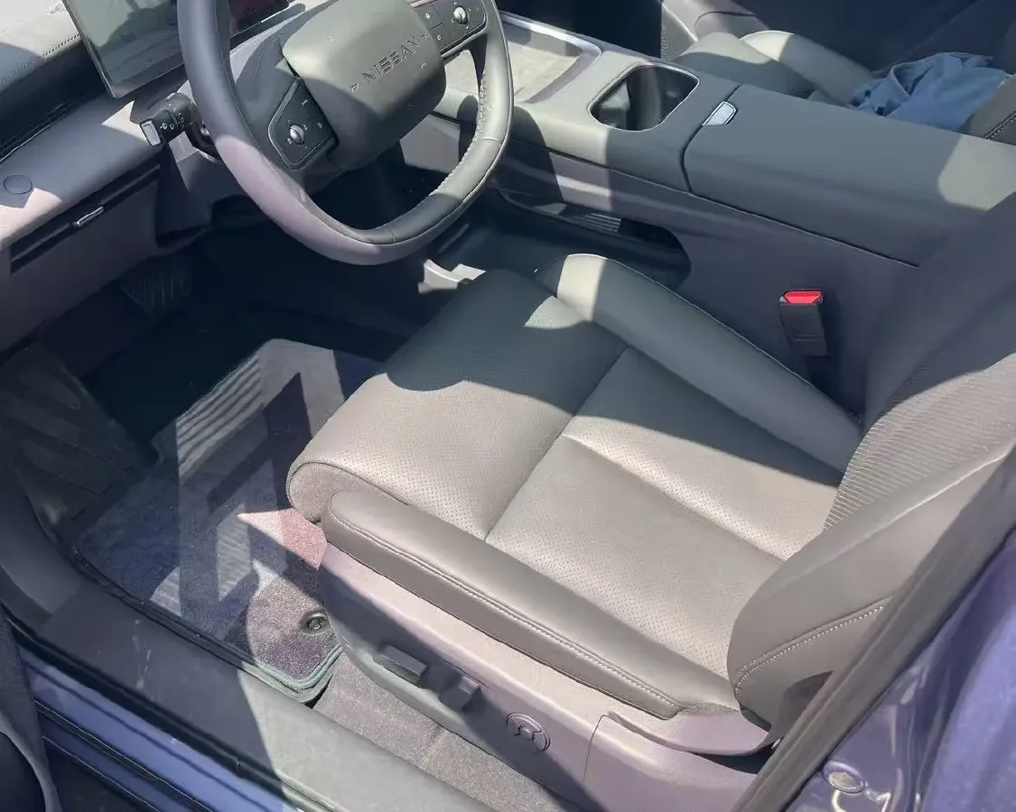 2026 Nissan N7 1.5L 102HP L4 1DHT PHEV,autocango,china used car exporter,china ev exporter,chinese used car exporter,chinese used ev exporter