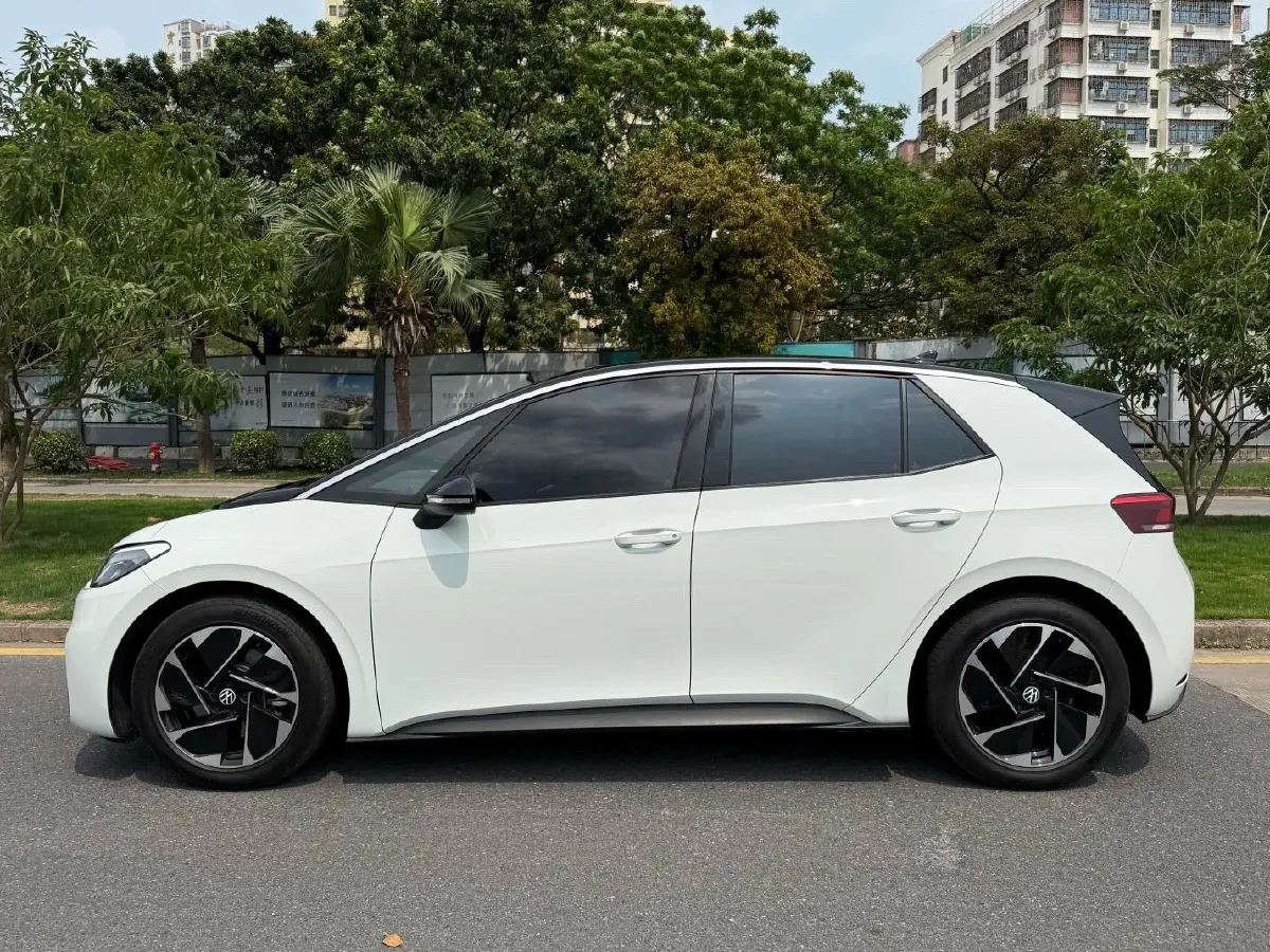 2024 Volkswagen ID.3 BEV 52.8KWH,autocango,china used car exporter,china ev exporter,chinese used car exporter,chinese used ev exporter