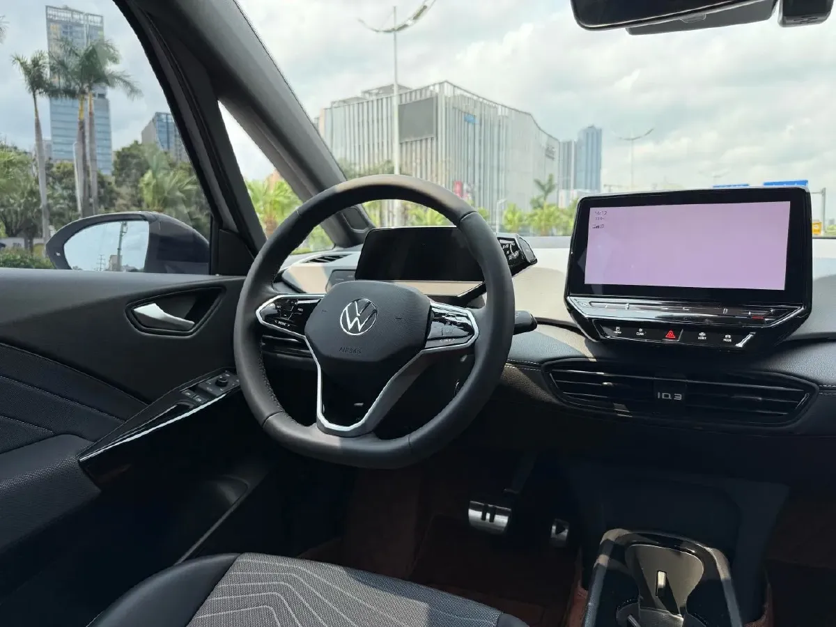 2024 Volkswagen ID.3 BEV 52.8KWH,autocango,china used car exporter,china ev exporter,chinese used car exporter,chinese used ev exporter