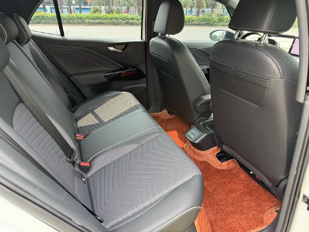 2024 Volkswagen ID.3 BEV 52.8KWH,autocango,china used car exporter,china ev exporter,chinese used car exporter,chinese used ev exporter