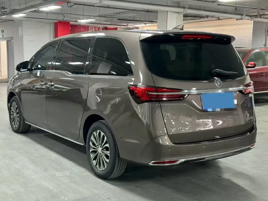 2022 Buick GL8 2.0T 237HP L4 9AT,autocango,china used car exporter,china ev exporter,chinese used car exporter,chinese used ev exporter