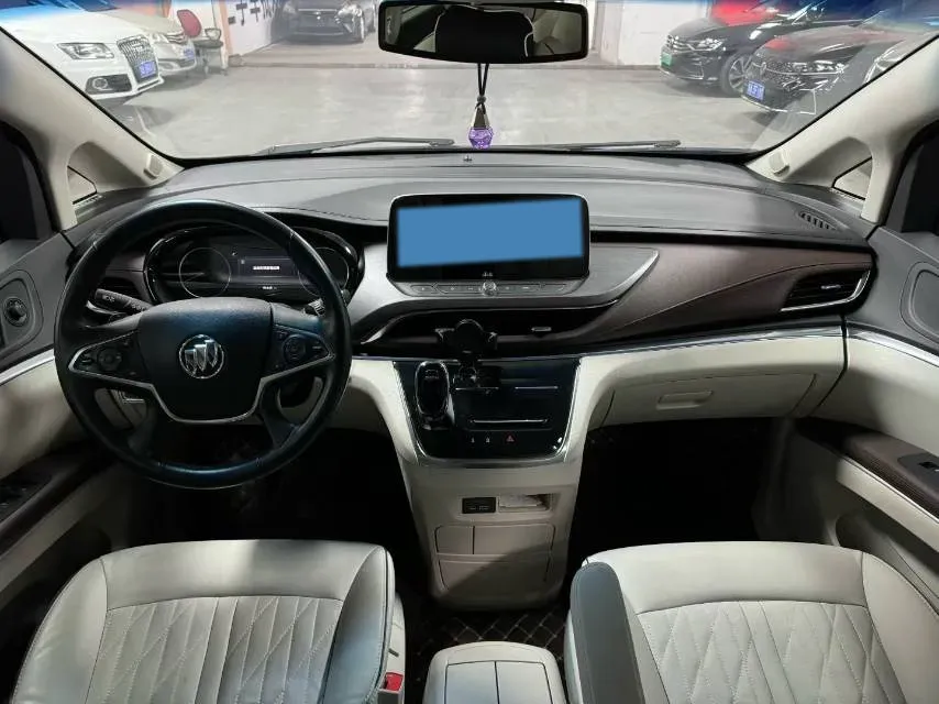 2022 Buick GL8 2.0T 237HP L4 9AT,autocango,china used car exporter,china ev exporter,chinese used car exporter,chinese used ev exporter