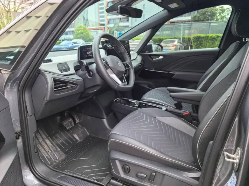2025 Volkswagen ID.3 BEV 52.8KWH,autocango,china used car exporter,china ev exporter,chinese used car exporter,chinese used ev exporter