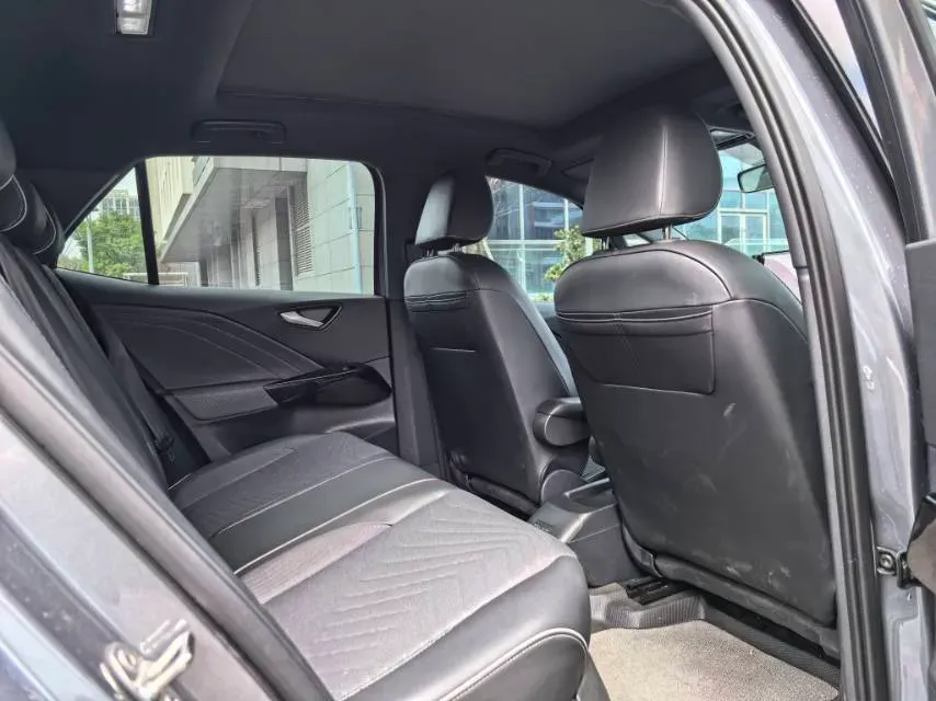 2025 Volkswagen ID.3 BEV 52.8KWH,autocango,china used car exporter,china ev exporter,chinese used car exporter,chinese used ev exporter