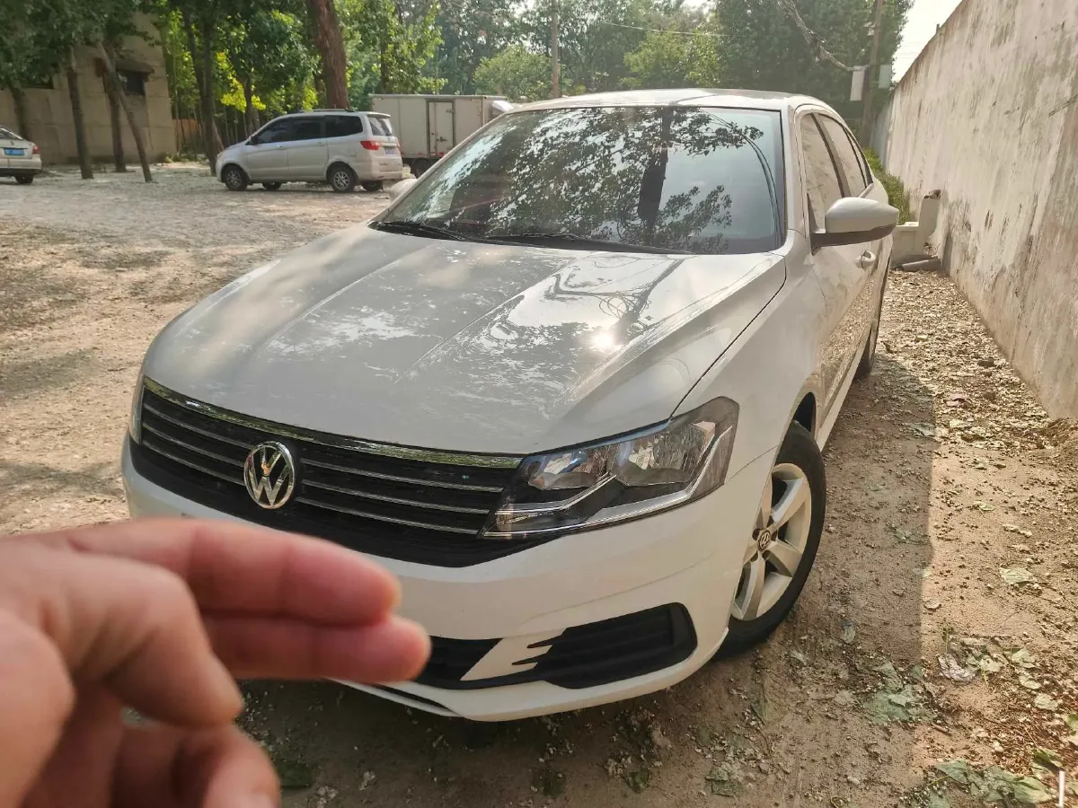 2019 Volkswagen Polo 1.5L 113HP L4 5MT,autocango,china used car exporter,china ev exporter,chinese used car exporter,chinese used ev exporter