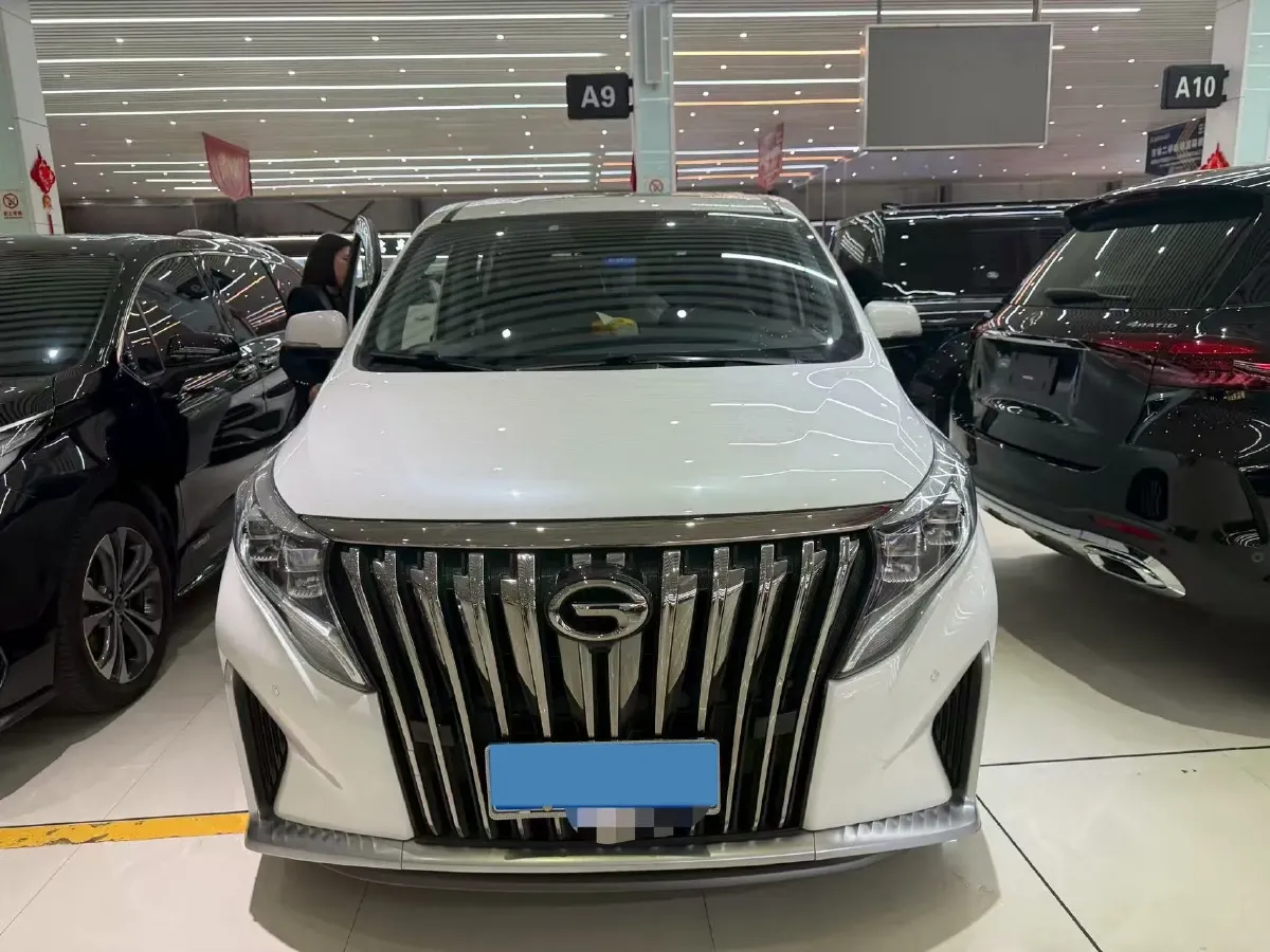 2021 GAC Trumpchi M8 2.0T 252HP L4 8AT,autocango,china used car exporter,china ev exporter,chinese used car exporter,chinese used ev exporter