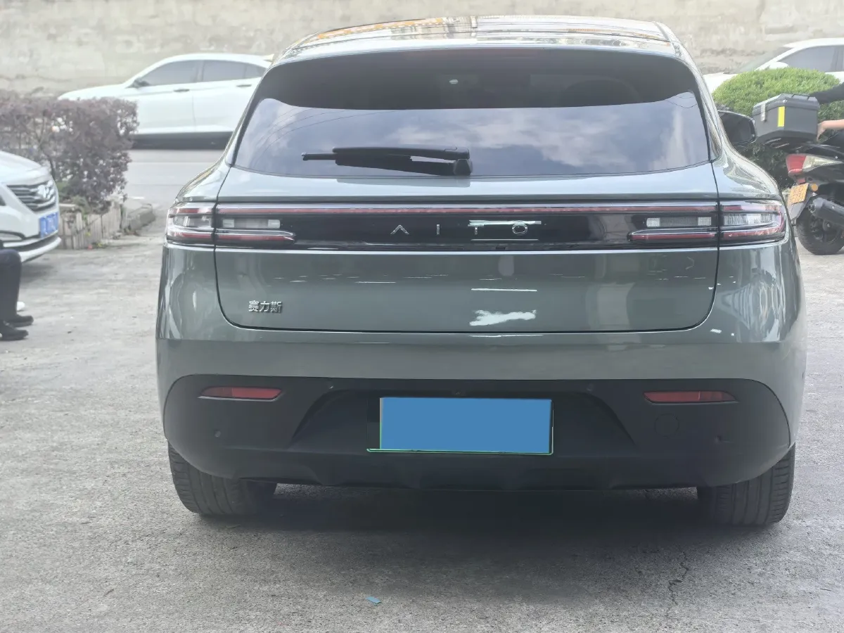 2022 JMC YuHu 7 2.0T 141HP L4 8AT,autocango,china used car exporter,china ev exporter,chinese used car exporter,chinese used ev exporter