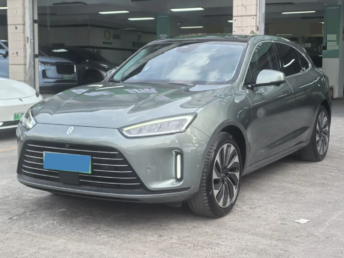 2022 JMC YuHu 7 2.0T 141HP L4 8AT,autocango,china used car exporter,china ev exporter,chinese used car exporter,chinese used ev exporter