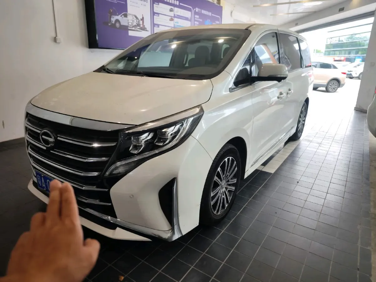 2021 GAC Trumpchi M8 2.0T 252HP L4 8AT,autocango,china used car exporter,china ev exporter,chinese used car exporter,chinese used ev exporter