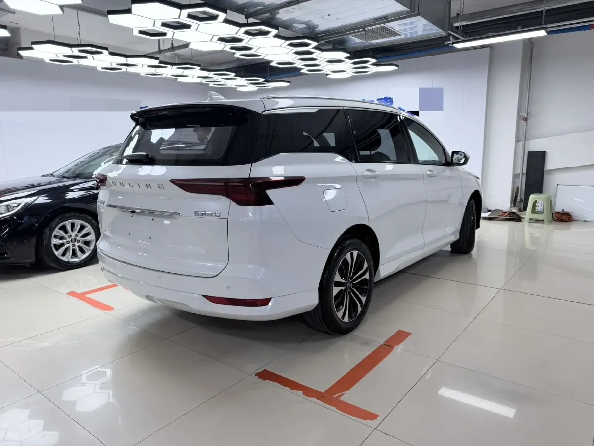 2020 WuLing KaiJie 1.5T 147HP L4 CVT,autocango,china used car exporter,china ev exporter,chinese used car exporter,chinese used ev exporter