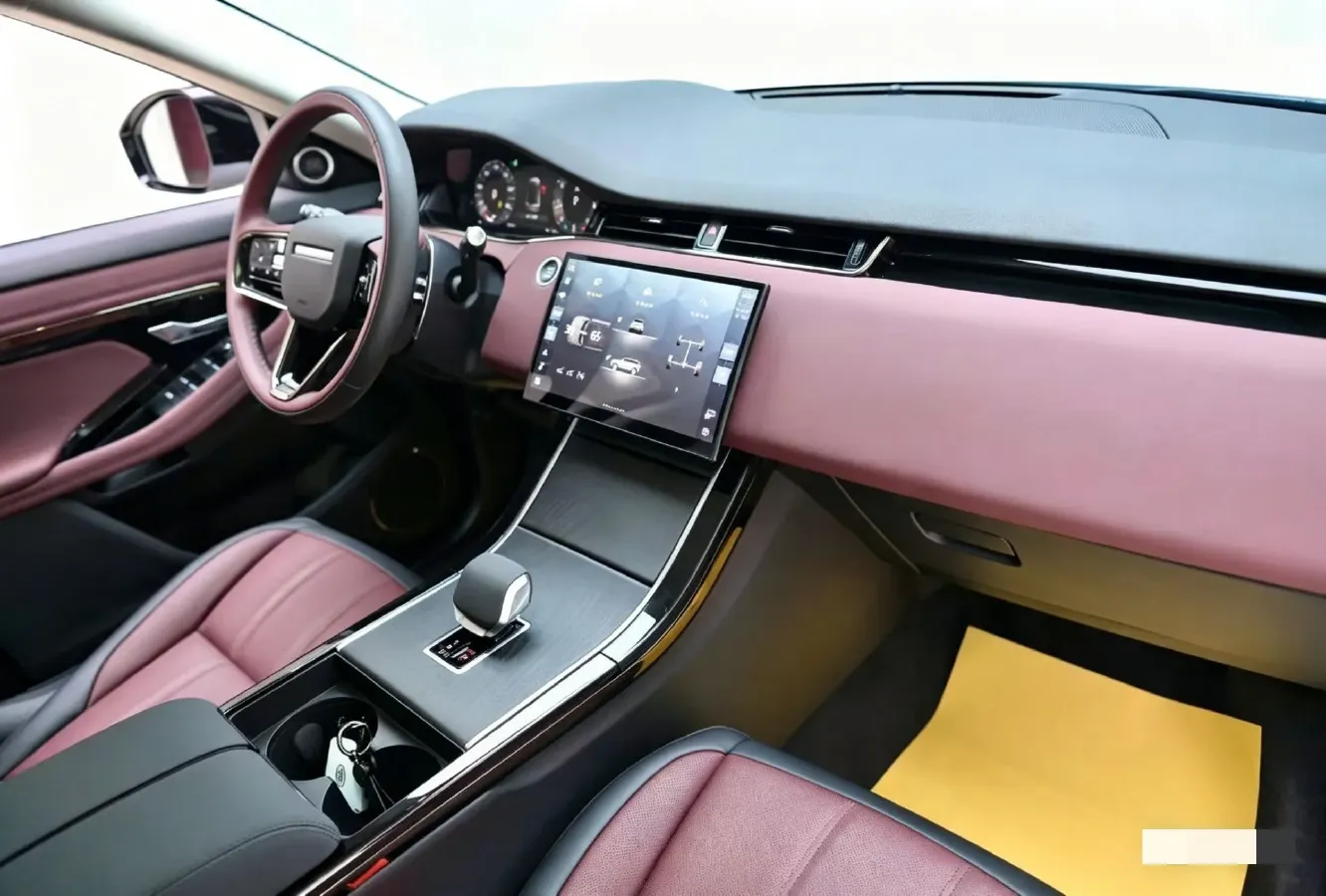 2026 Land Rover Range Rover Evoque 2.0T 249HP L4 9AT,autocango,china used car exporter,china ev exporter,chinese used car exporter,chinese used ev exporter