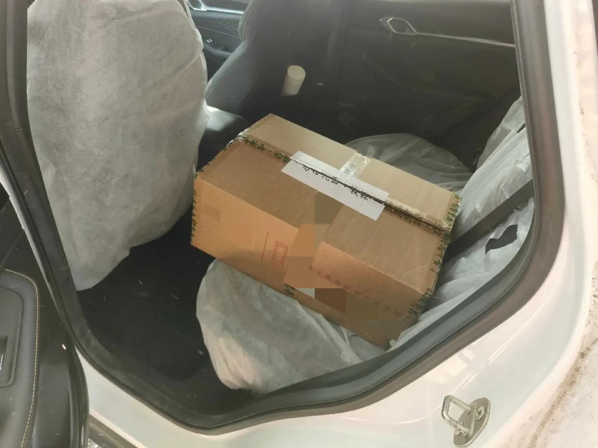 2025 Geely Coolray 1.5T 181HP L4 7DCT,autocango,china used car exporter,china ev exporter,chinese used car exporter,chinese used ev exporter