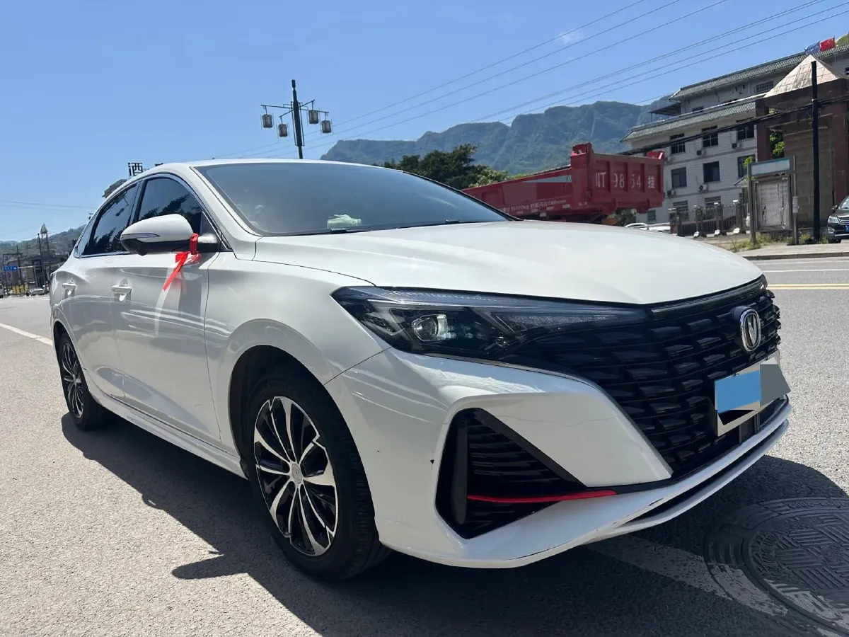 2021 ChangAn Eado 1.4T 160HP L4 7DCT,autocango,china used car exporter,china ev exporter,chinese used car exporter,chinese used ev exporter