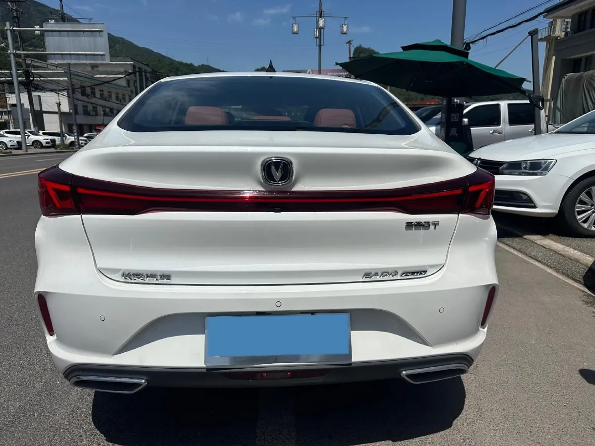 2021 ChangAn Eado 1.4T 160HP L4 7DCT,autocango,china used car exporter,china ev exporter,chinese used car exporter,chinese used ev exporter