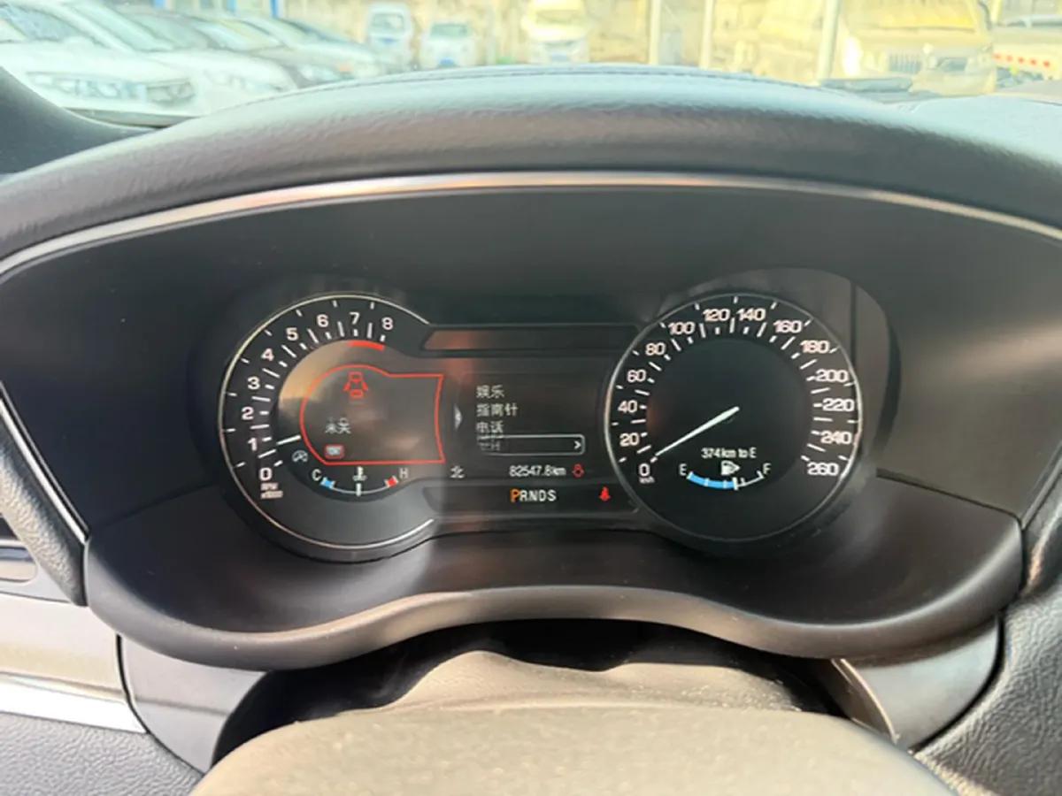 2017 Lincoln MKC 2.0T 203HP L4 6AT,autocango,china used car exporter,china ev exporter,chinese used car exporter,chinese used ev exporter