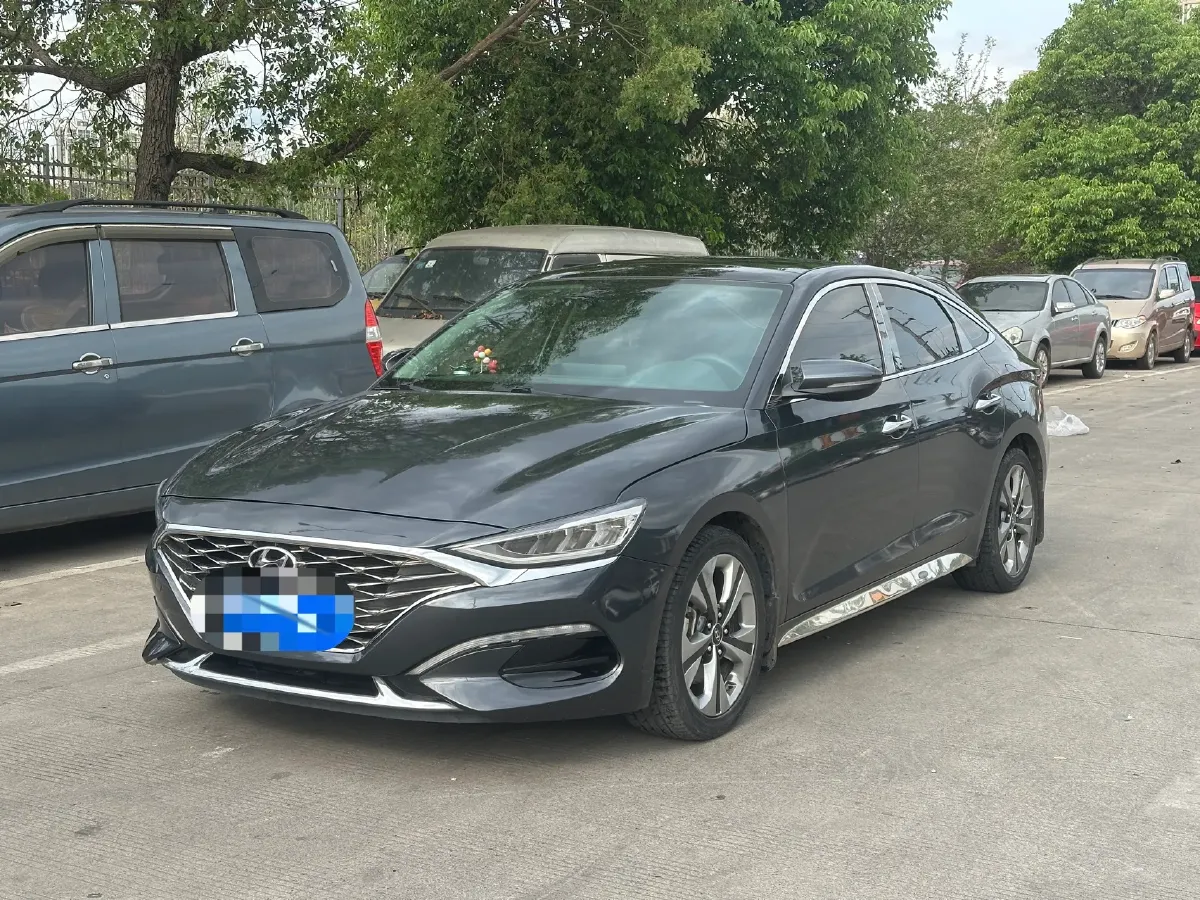 2019 Hyundai La Festa 1.6T 204HP L4 7DCT,autocango,china used car exporter,china ev exporter,chinese used car exporter,chinese used ev exporter
