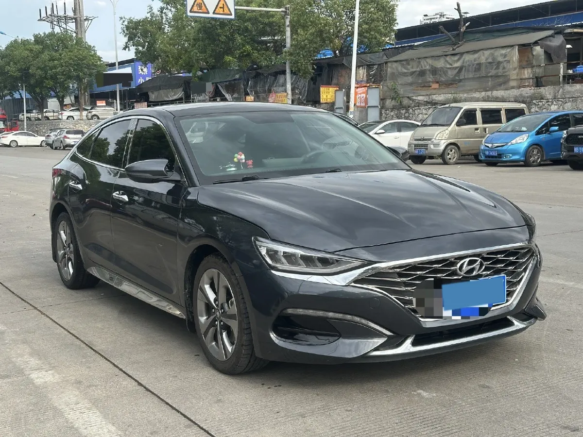 2019 Hyundai La Festa 1.6T 204HP L4 7DCT,autocango,china used car exporter,china ev exporter,chinese used car exporter,chinese used ev exporter